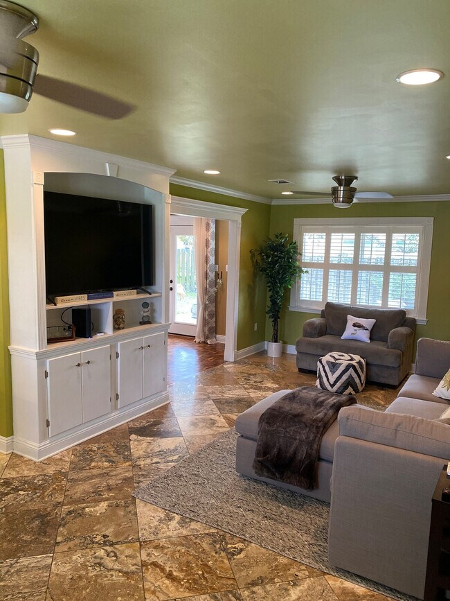 Photo - 3 Chimney Cross Unidad SI ID1473612P