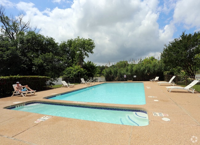 Photo - Brazos Park Apartments
