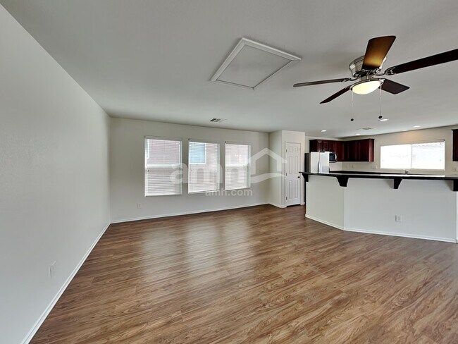 Photo - 11561 Andorra St