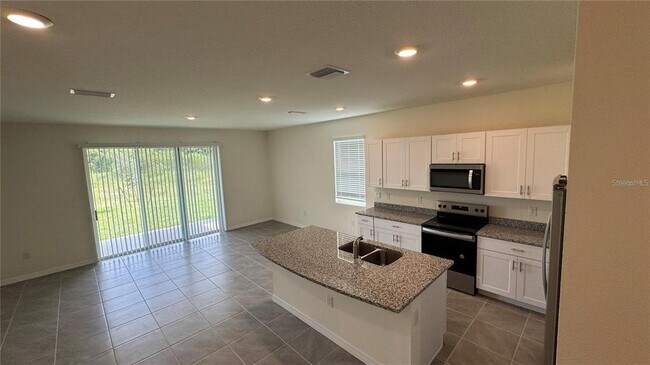 Photo - 1446 Isleta Lp