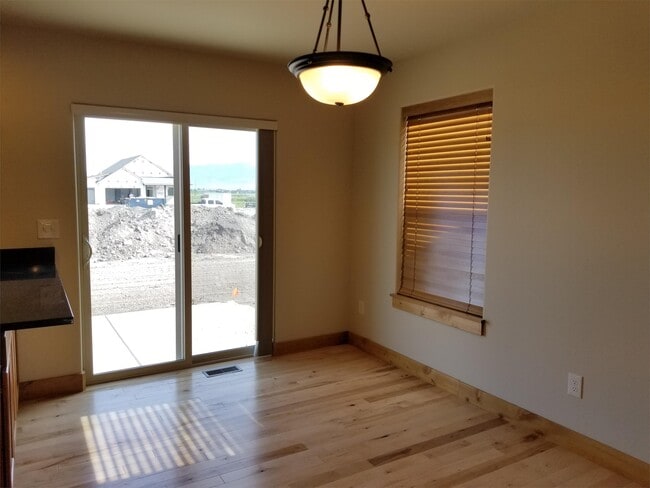 Photo - 4443 Glenwood Dr