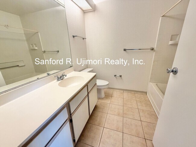 Photo - makai136 Unit 1