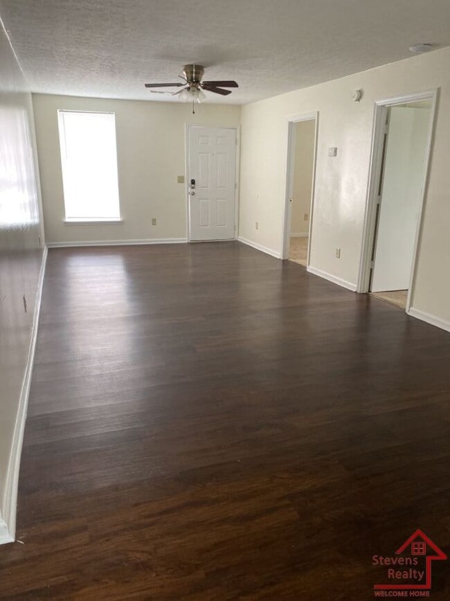 Photo - 155 Dogwood Pointe Dr