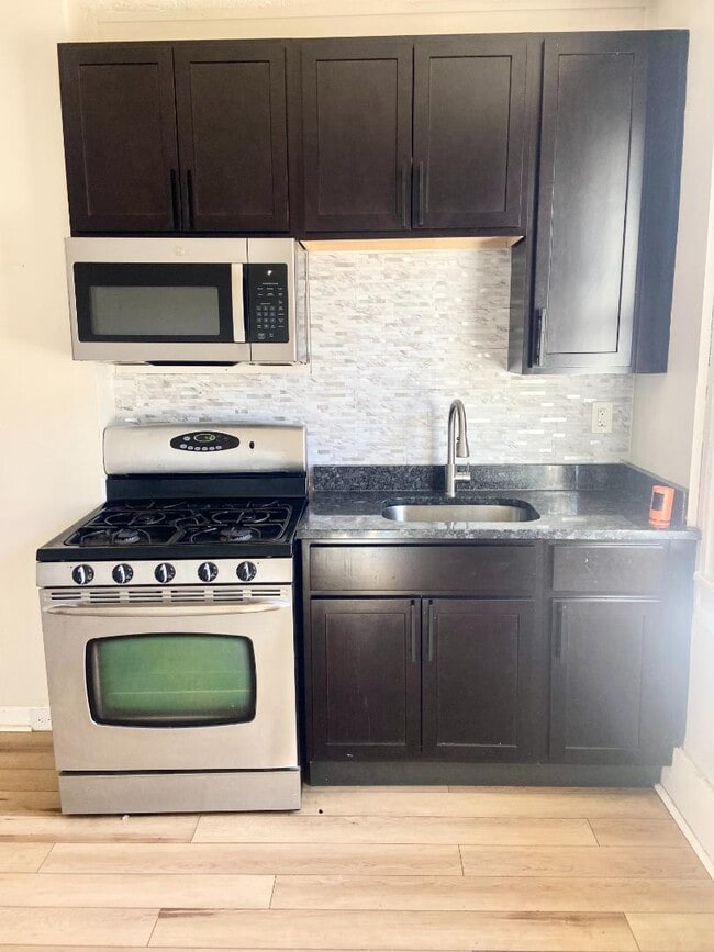 Photo - 514 N Decker Ave