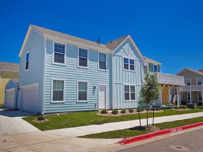 Photo - "Charming 2-Bed, 2-Bath Condo Retreat in San Marcos - Spacious 1100 Sq Ft Living!"