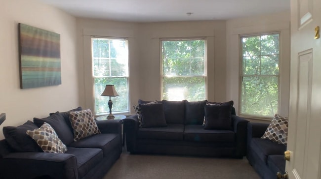 Photo - 102 Highland Pl