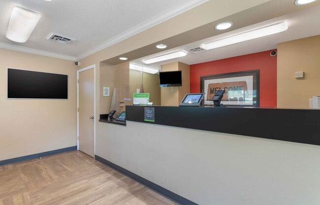 Furnished Studio-Nashville - Airport - Music City