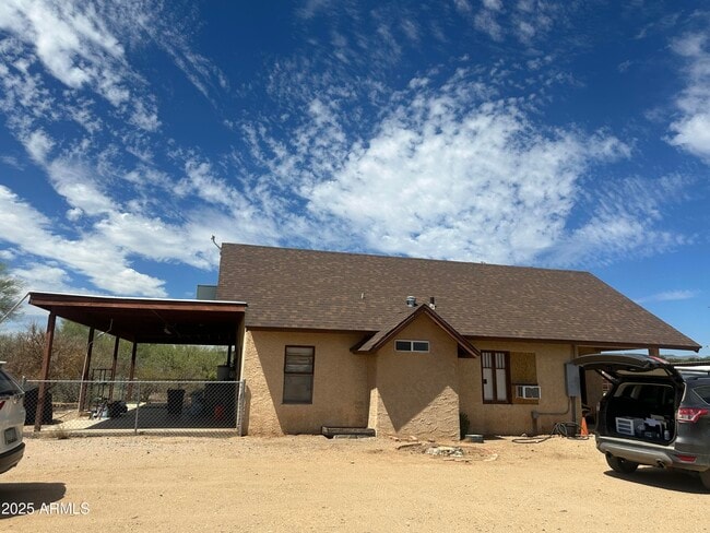 Photo - 1328 E Maddock Rd Casa