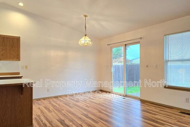 Photo - 5224 102nd Pl NE