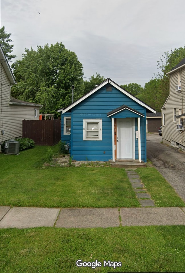 Building Photo - Berea's Blue Bungalow