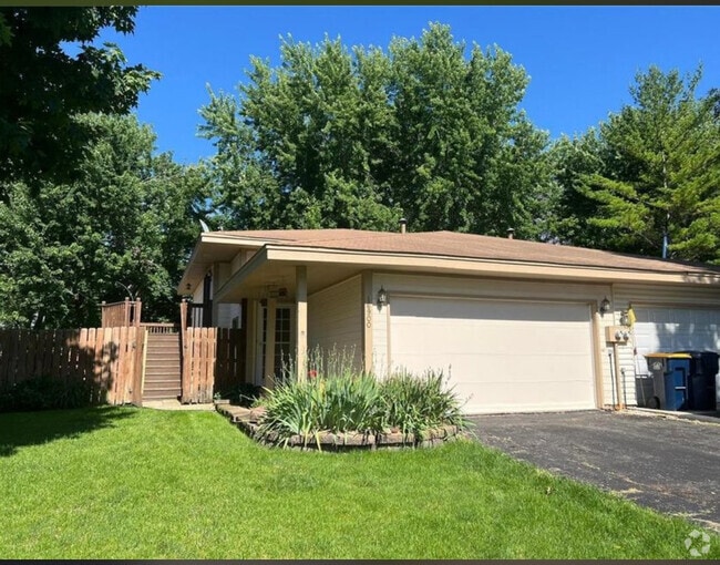Building Photo - 16900 Grenadier Ave Rental