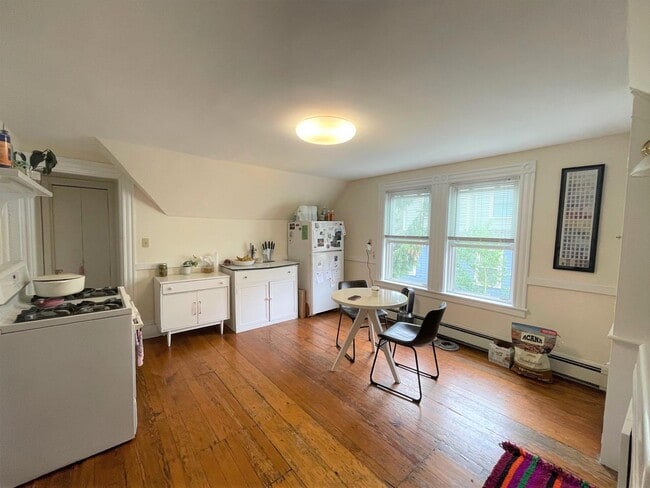 Photo - 5 Ibbetson St Unit 3