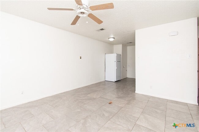 Photo - 1513 Janis Dr