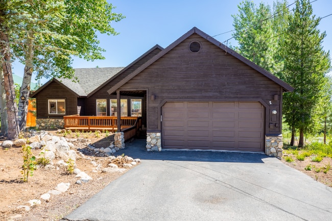 Building Photo - 12996 Oberwald Way Rental