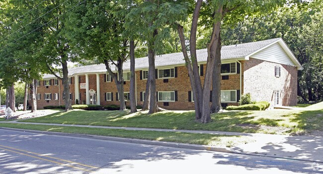 Oak Terrace Apartments - Oak Terrace Apartments