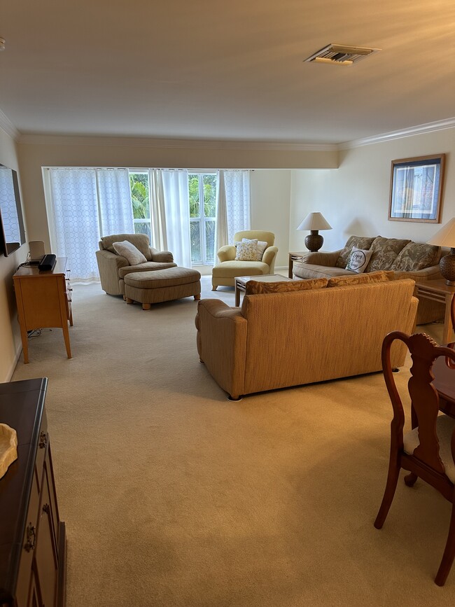 Photo - 1840 NW 13th St Unit 201