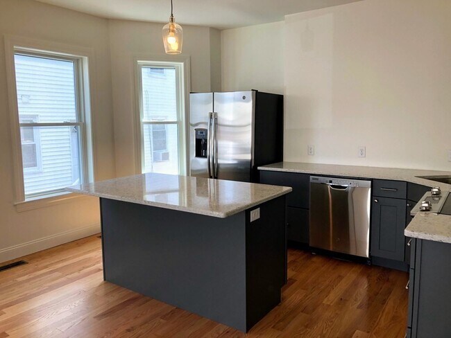 10-12 Wolcott St Unit 1