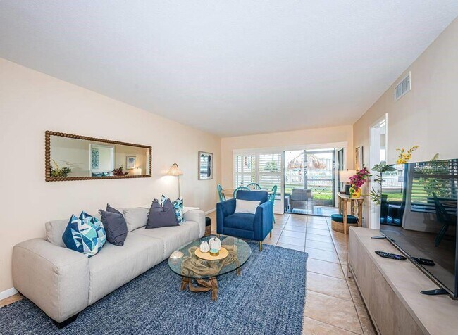 Photo - 6268 Palma Del Mar Blvd S Unidad 102