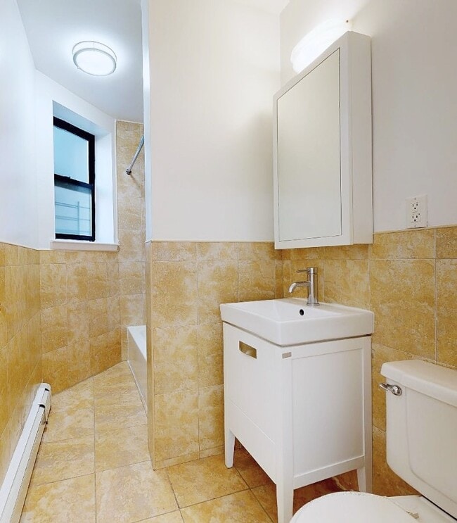 Photo - Morningside Avenue Unit 2B