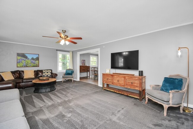 Photo - 22936 Mossy Oaks Rd