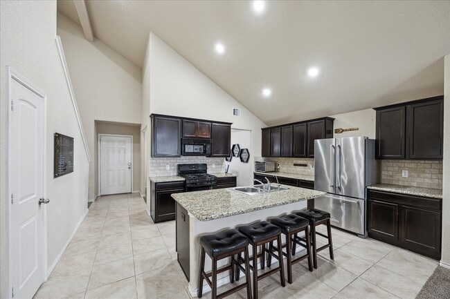 Building Photo - 18215 Sonora Brook Ln Rental