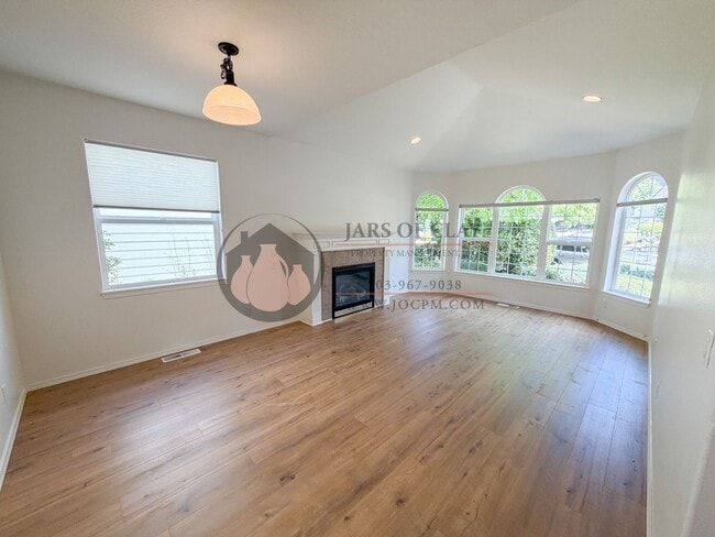 Photo - South Salem Single-Level Near Creekside Golf Club!