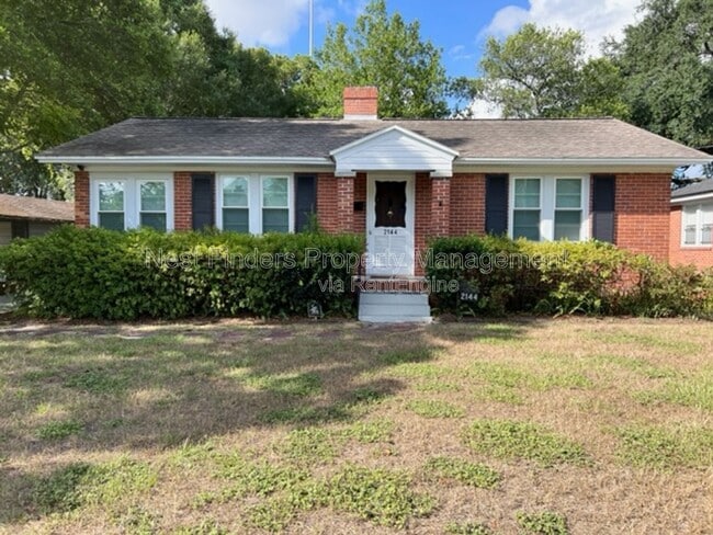 Building Photo - 2144 Southampton Rd