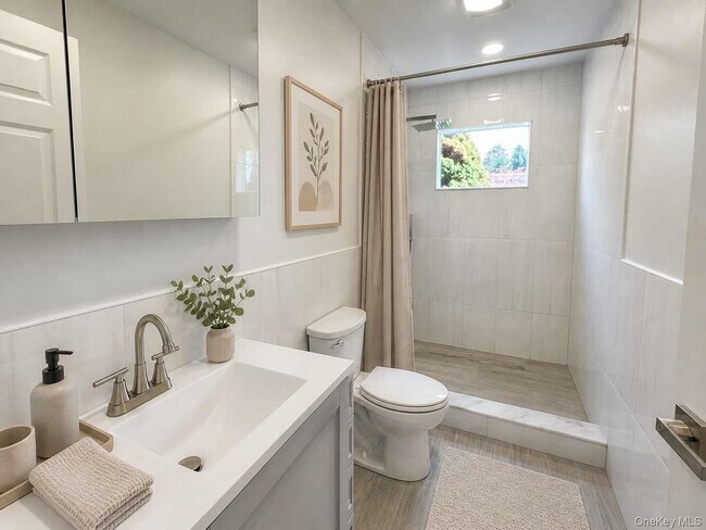 Photo - 27 Southridge Dr Unit 1