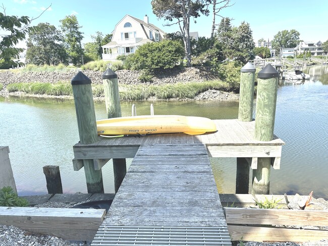 Photo - 2149 Fairfield Beach Rd