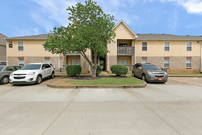 Exterior - Parkview Apartments