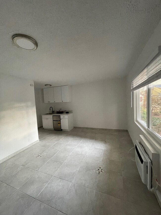 Photo - Zelzah Avenue Apartments