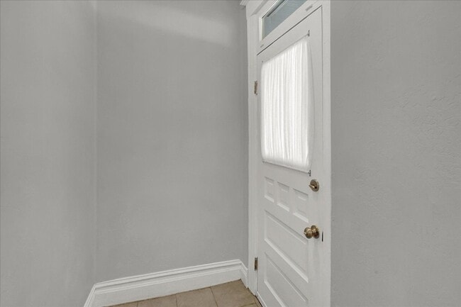 Photo - 159 W Paxton Ave