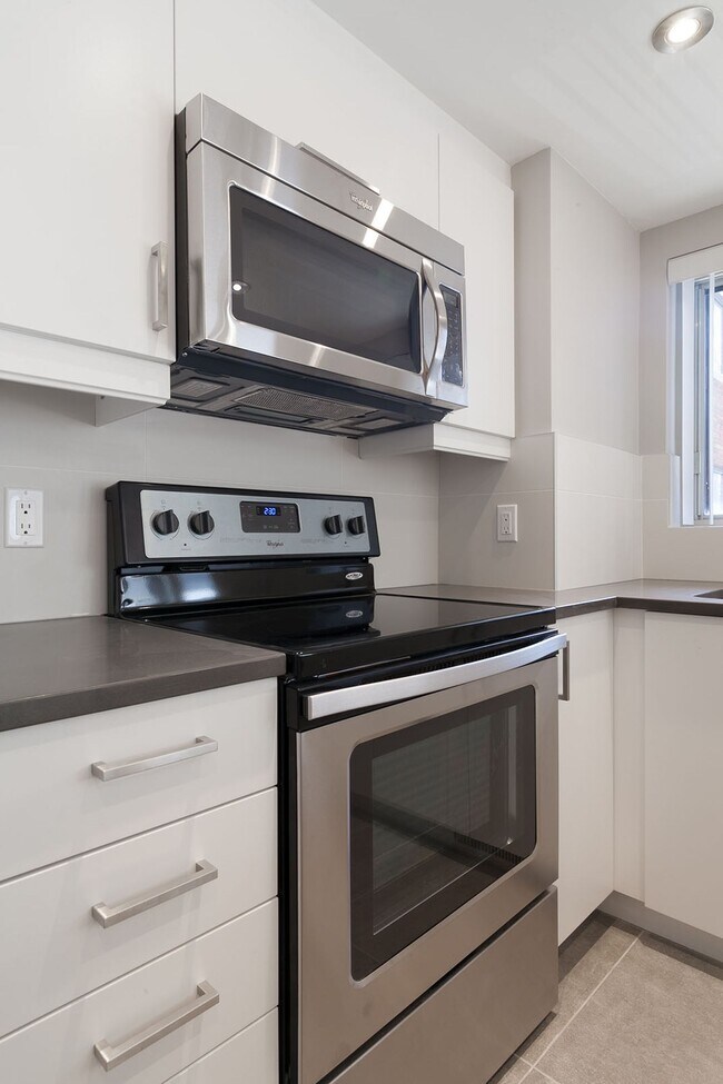 Photo - 3421 Rue Drummond Unité 76