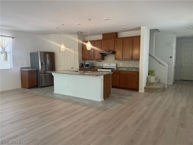 Photo - 5573 Anshan St