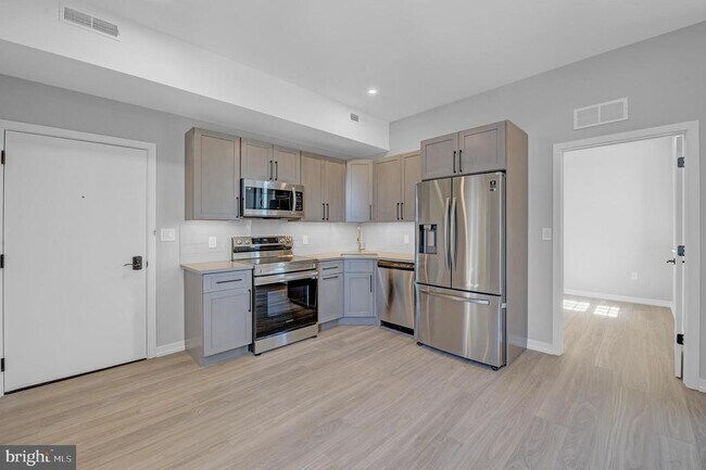 Building Photo - 2445 Innovator Wy Unit 2C Rental