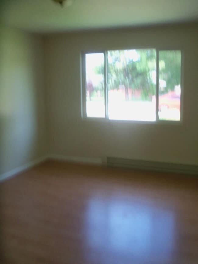 Photo - 3 Bedroom 1.5 Bathroom Apartment With Garage