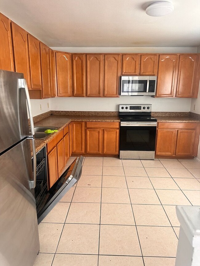 Photo - 2/2 Duplex next door to Baldwin Park