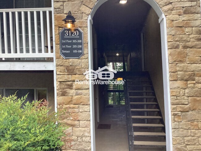 Photo - 3120 7 Pines Ct NW Unidad 306