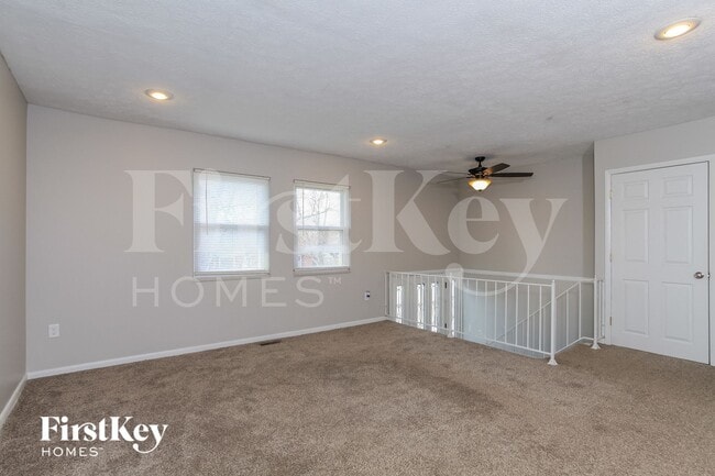 Photo - 928 Cambridge Dr