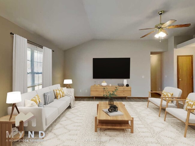 Photo - 539 N Century Ave