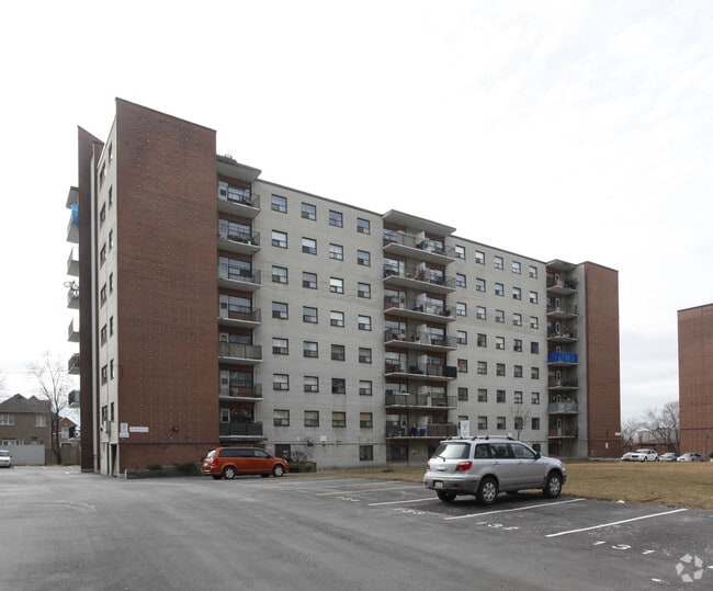 Primary Photo - Luray Apartments