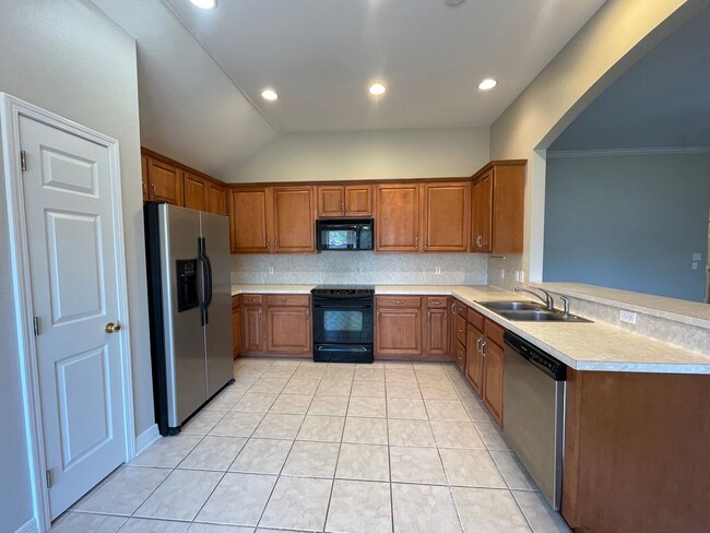 Photo - BELLE ROSE AT LEGACY! HURRY WONT LAST LONG!