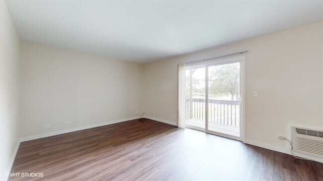 Photo - 29W542 Country Ridge Dr Unit E