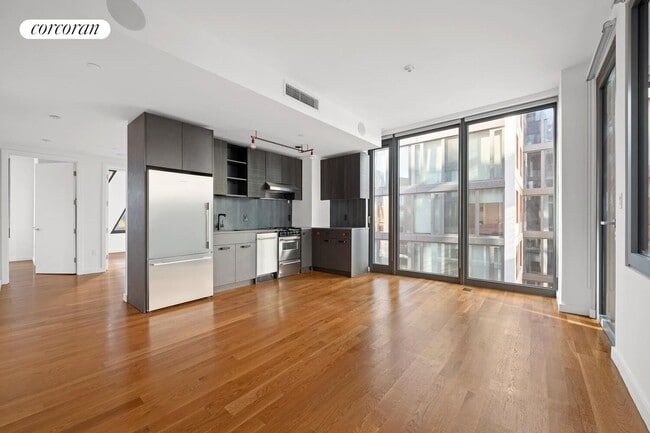 Building Photo - 54 Noll St Rental