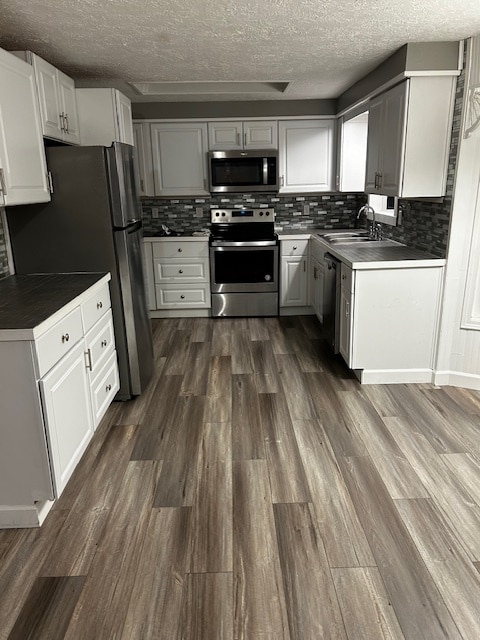 Kitchen - 5506 NE 51st St