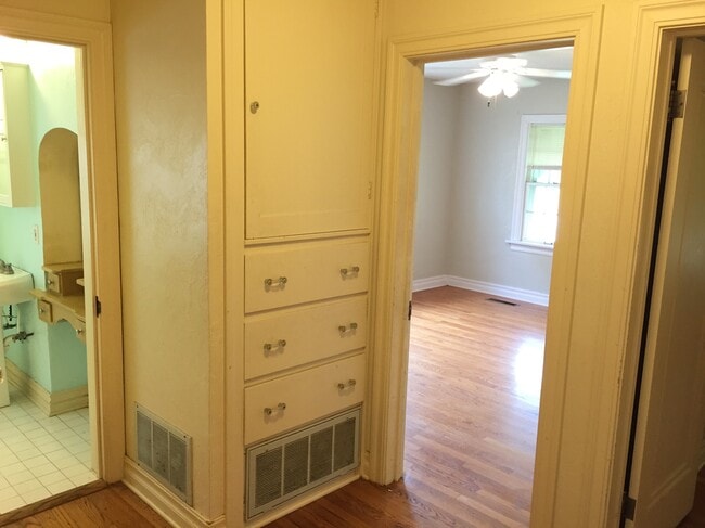 Building Photo - 2133 NW 29th St.