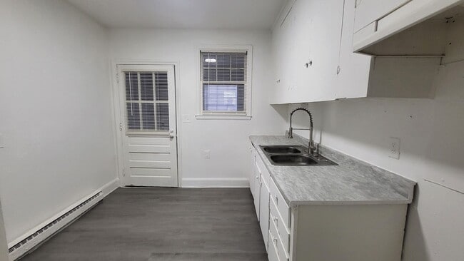 Photo - Two Bedroom Apt For Rent in Sumter SC!  2 ...