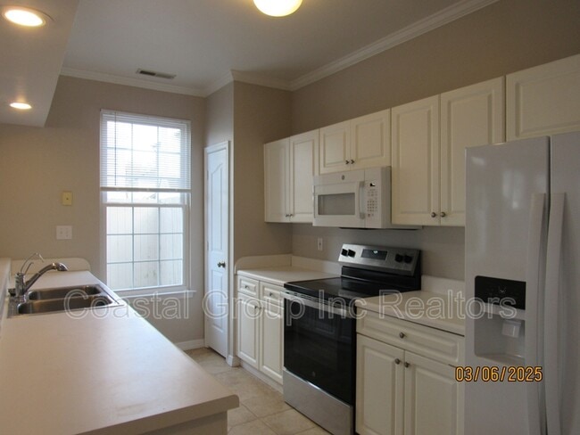 Photo - 1538 Stillwood St