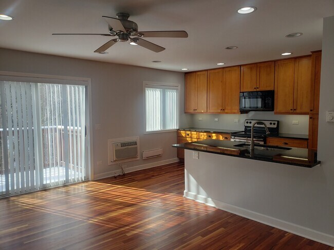 717 Strom Dr Unit 3B