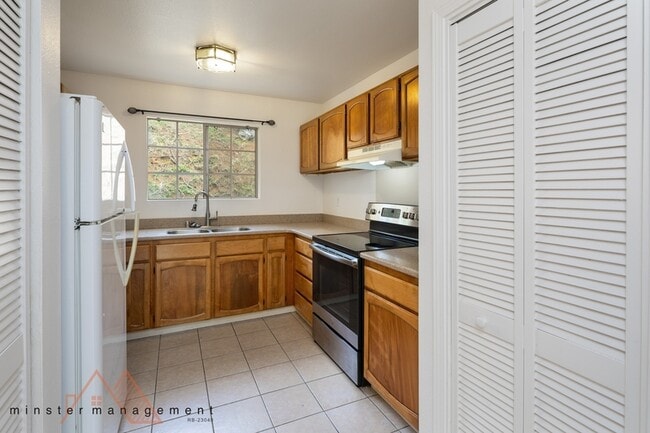 Photo - 44-108 Ikeanani Drive Unidad 211